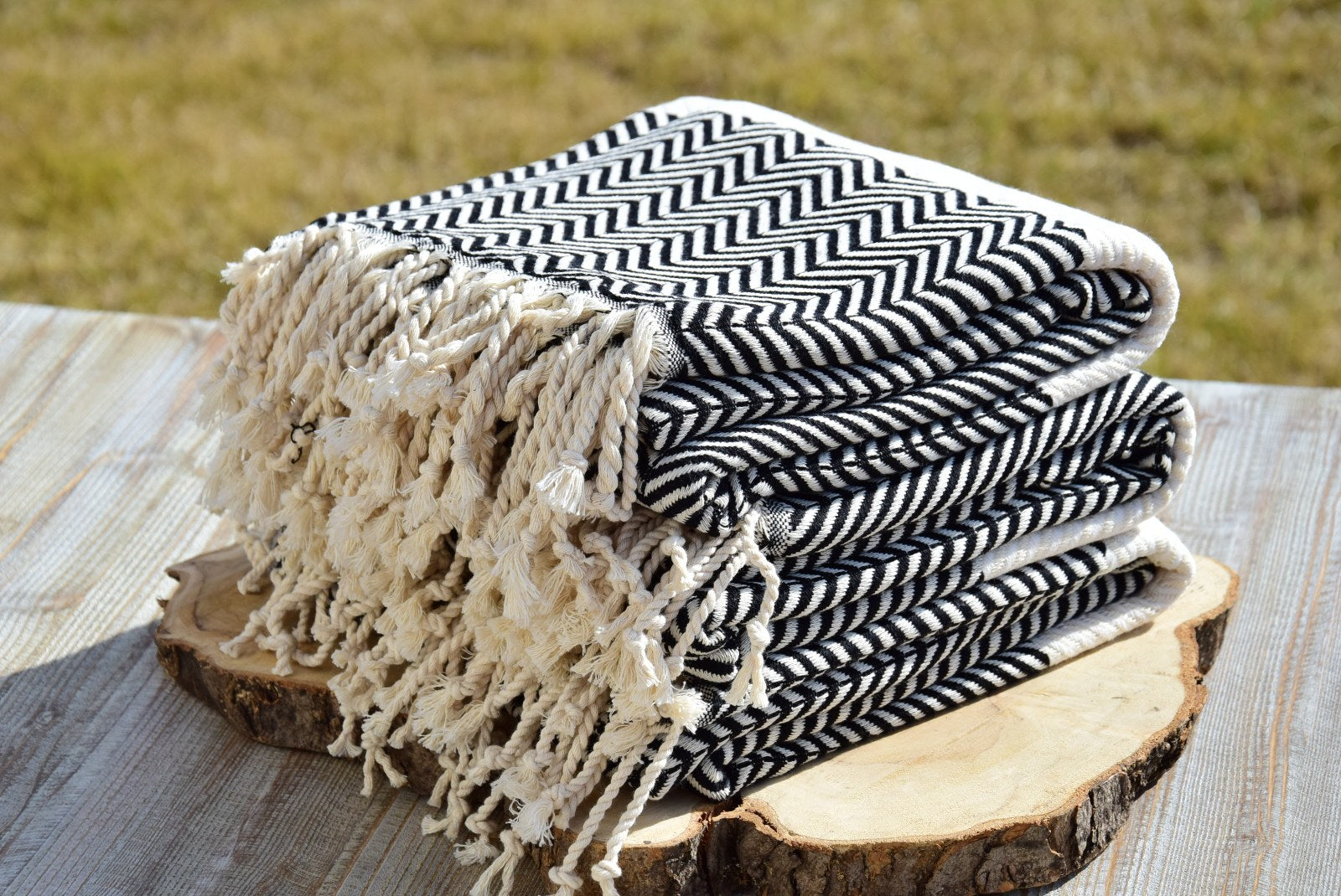 Black and White Turkish Towel – Luxury Cotton Chevron Towel, Handmade Bath & Spa Towel, Personalized Gift for Her, Bridesmaid or Home Decor