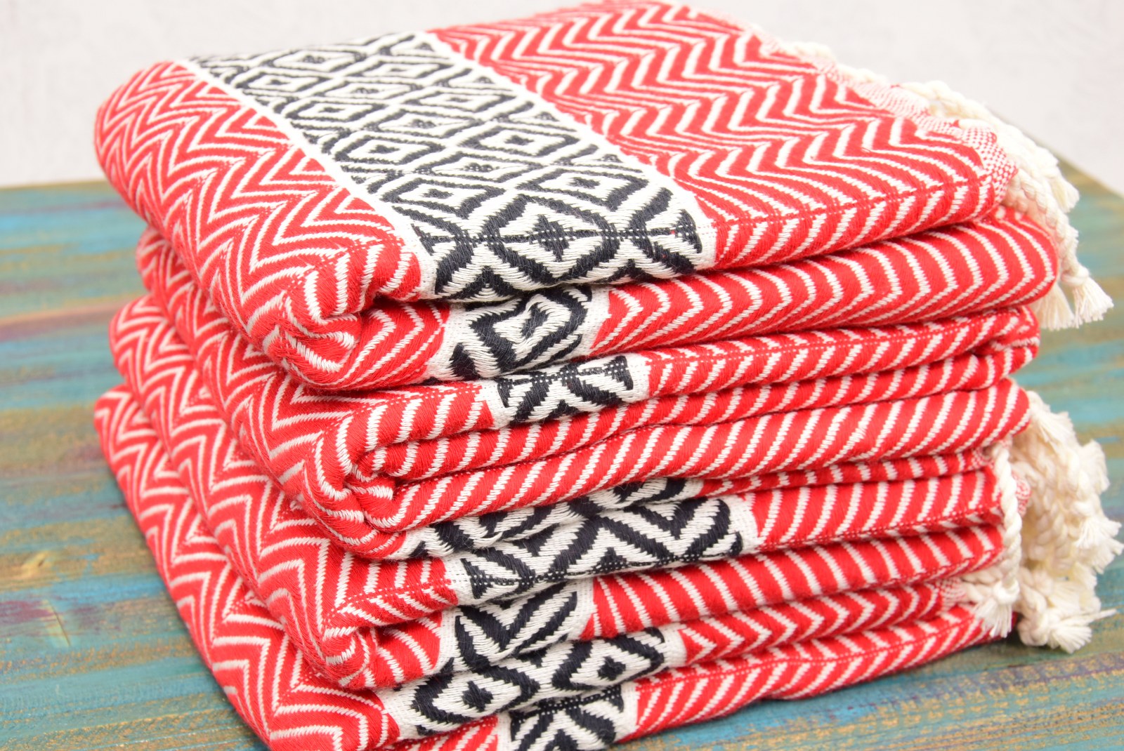 Red Boho Turkish Towel – Handmade Cotton Bath & Beach Towel, Black Diamond Pattern, Personalized Gift for Her, Bridesmaid & Home Decor Towel