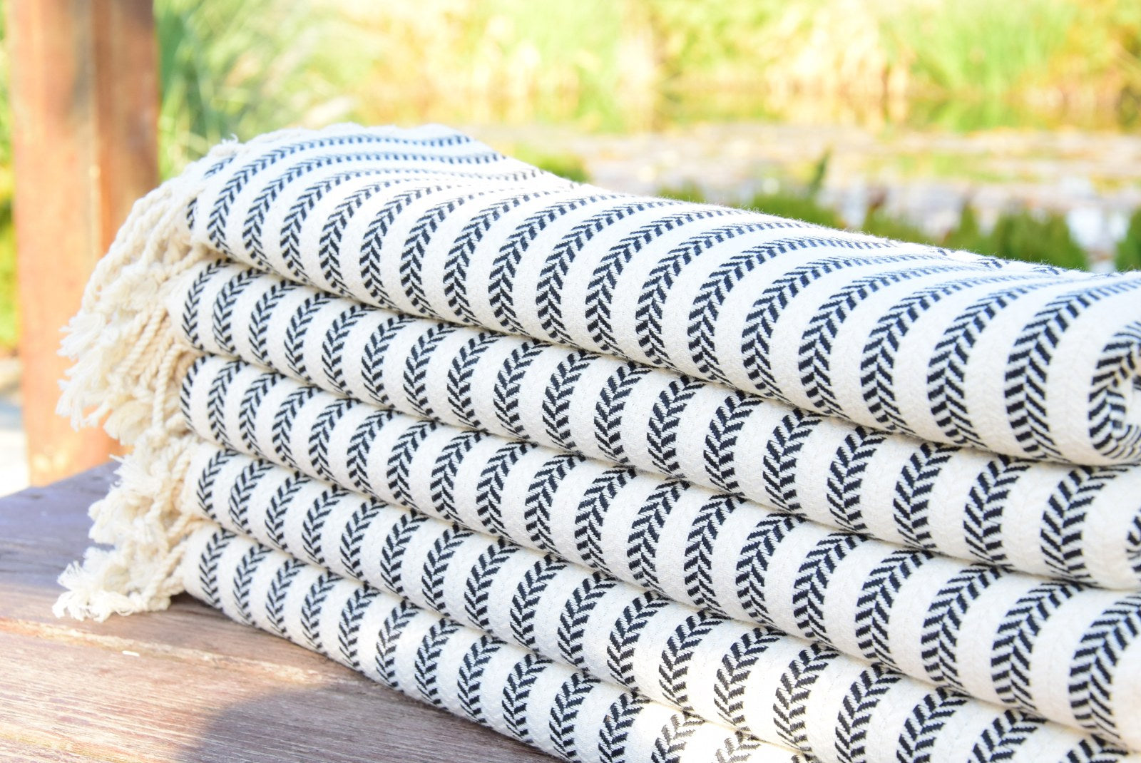 Black Striped Turkish Towel – 100% Cotton Hammam Towel, Luxury Spa & Bath Towel, Personalized Bridesmaid Gift, Bachelorette Party Favor, Modern Home Decor