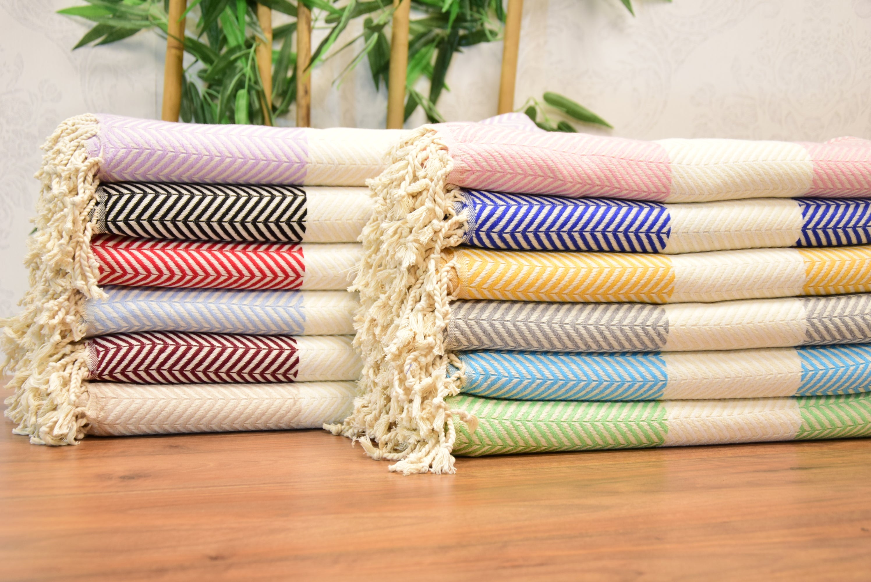 Personalized Gift Towel – Custom Embroidered Turkish Cotton Towel, Bridesmaid Gift, Bachelorette Favor & Wedding Gift Idea