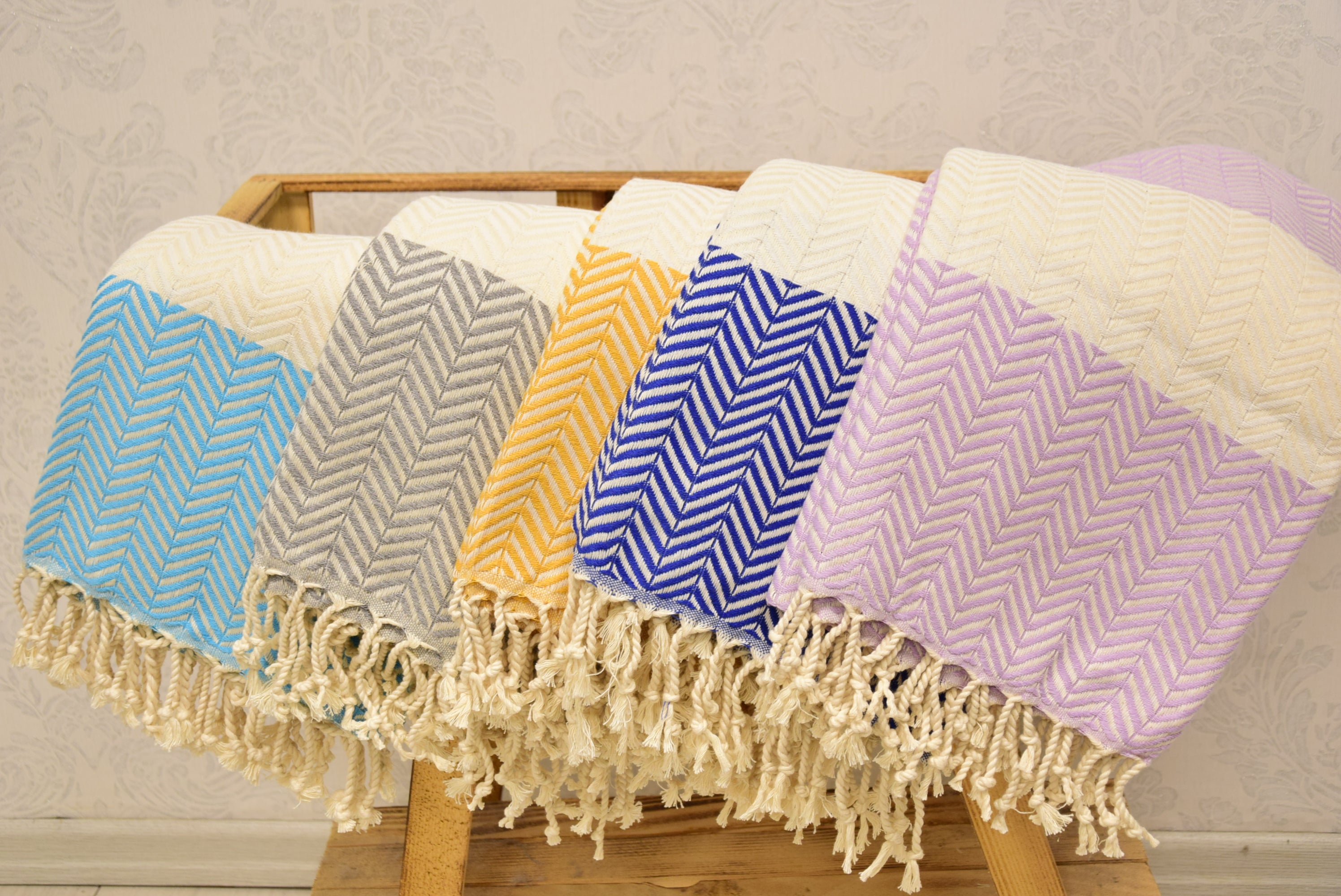 Personalized Gift Towel – Custom Embroidered Turkish Cotton Towel, Bridesmaid Gift, Bachelorette Favor & Wedding Gift Idea