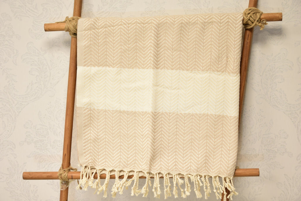 Personalized Gift Towel – Custom Embroidered Turkish Cotton Towel, Bridesmaid Gift, Bachelorette Favor & Wedding Gift Idea